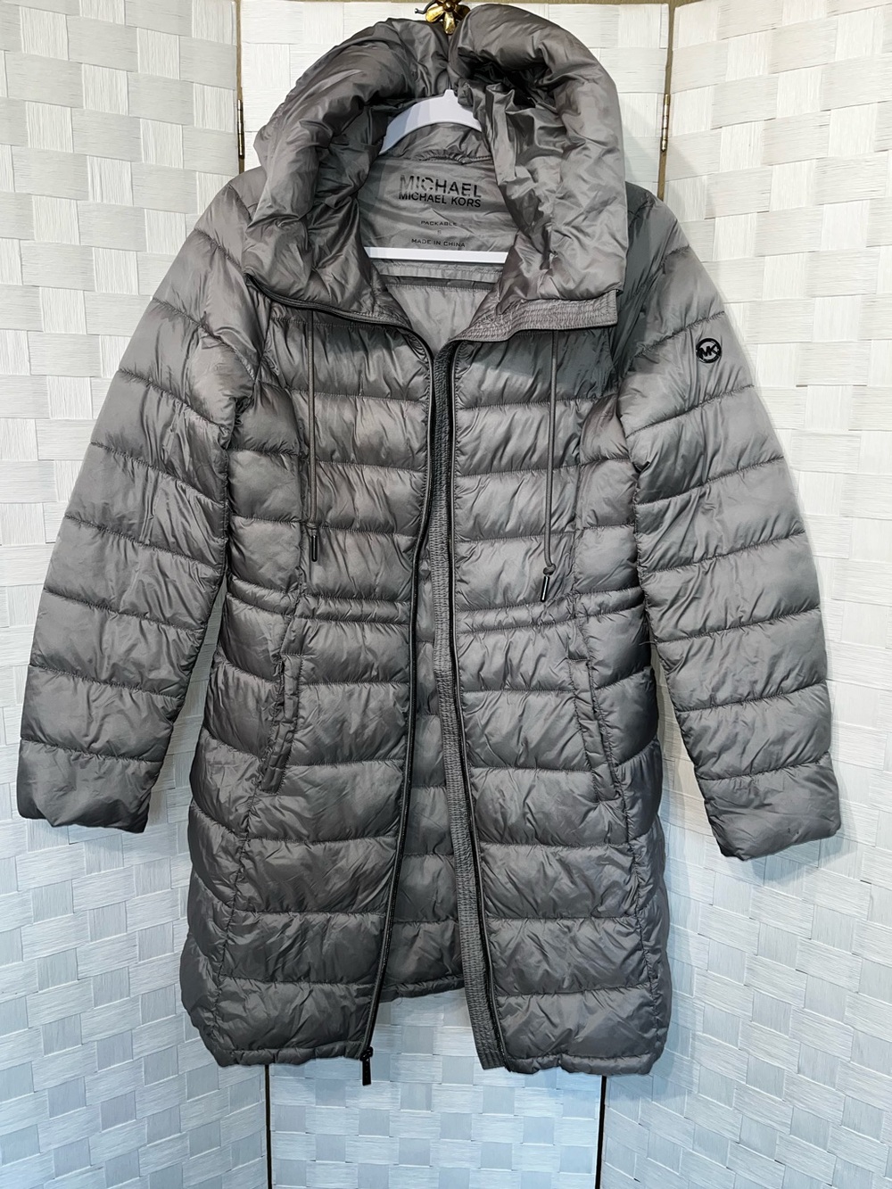 Michael Kors Black Quilted Long Puffer Parka With Hood Gray Womens Size Small